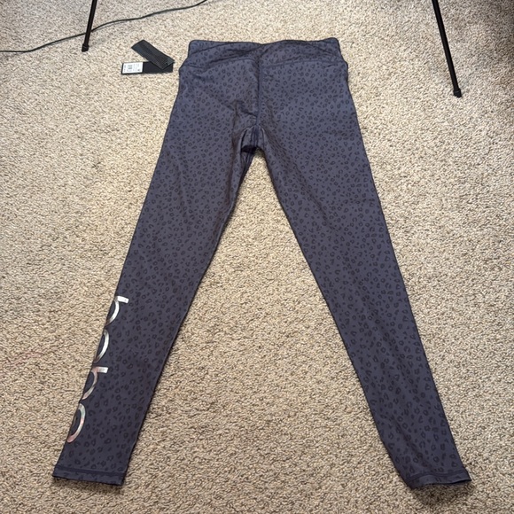 Bebe sport leggings, smoke blue leopard, size medium NWT - Picture 5 of 7